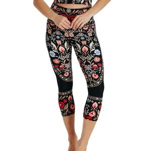 YOGA DEMOCRACY Rustica Capri Leggings (Sz L)